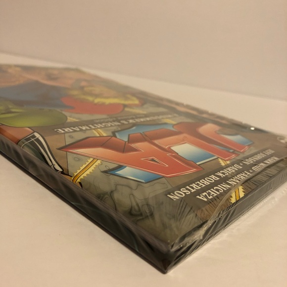 DC Comics JLA Midsummer’s Nightmare Mint BNWT - Picture 3 of 3